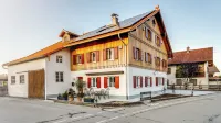 Vacation apartment "beim Kistlar" - with organic products Hotels in Marktoberdorf