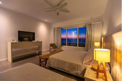 Luxurious Beachfront  6-bedroom house with WiFi, AC in brilliant Ñuro Hotels in 