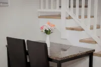 5 Bedroom 8 Bds 2 Bath Near NYC with Free Parking