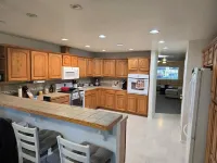 spacious home with huge kitchen in the heart of Emmett kid friendly Hotels in Gem County