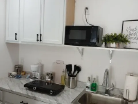 Welcome to our unique place where you can enjoy a quiet and pleasant atmosphere Hotels in Spring Hill