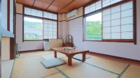 Nakanohara Ginrei Hotel dekat 一般社団法人アフリカの風Hakuna Matata