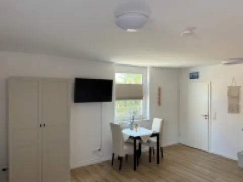 Studio apartment in the heart of Steinhude, quiet location, 5 min. to the sea