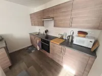 Very quiet, bright duplex apartment on the edge of a forest, 15 minutes' walk from the town center