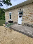 Circa 1868 Rock Schoolhouse Retreat