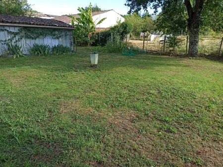 225m² house with pool, spa and billiard table Отели в г. Флуарак