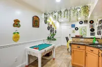 Quirky Baltimore Townhome ~ 2 Mi to Inner Harbor - Kondo
