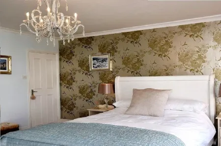 Stunning Grade II listed Holiday Home in St Leonards On-Sea Отели в г. Сейнт Леонардс