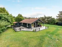 "Allie" - 150m from the Sea Hotels in Rodby