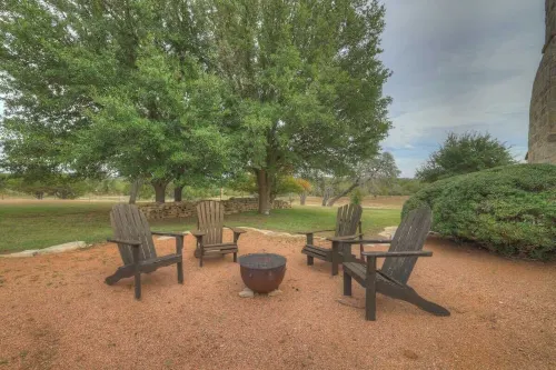 Coco at Sunset Valley Ranch Hotels in Stonewall