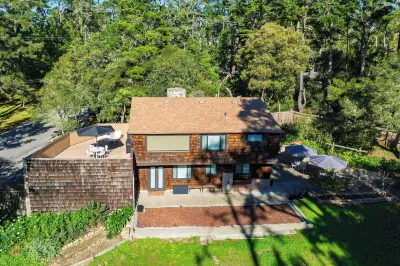 Sunridge Lookout by Avantstay Big Backyard Oasis + Patio, Central Location Hotels near 17 Mile Dr