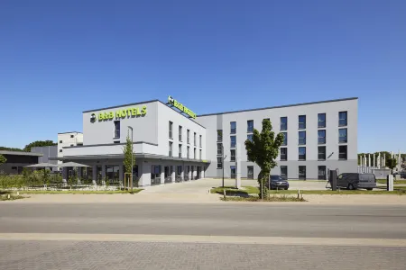 B&B HOTEL Emmerich Отели в г. Эммерих-на-Рейне