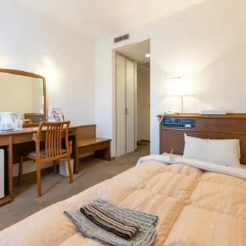 Tendo Central Hotel