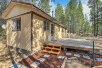 Peaceful La Pine Cabin w/ Deck: 1 Mi to State Park - Homestays