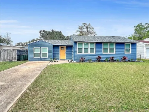 Birds of Paradise - 5 min from NAS - 7 min from Downtown Pensacola! Hotels in Warrington