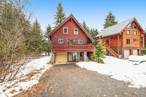 Keechelus Lodge Hotels in Snoqualmie Pass