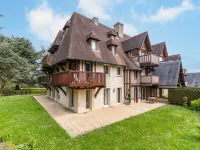 Luxury haven with pool, tennis and large garden - 2-Star