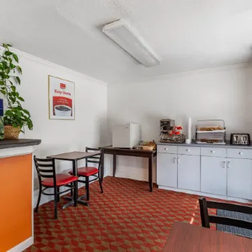 Econo Lodge Lee - Great Barrington