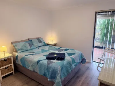 Scarborough & Absolutely Beachfront Hotels near Peasholm Dog Beach