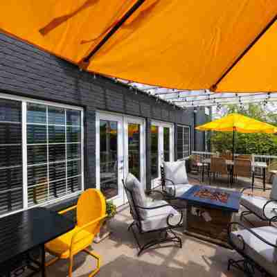 Harbor Town Inn Others