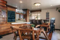 The Half House by Elmar Cabin