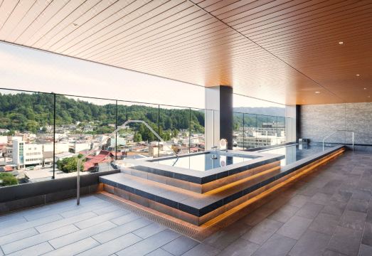 4. 호텔 아마넥 히..