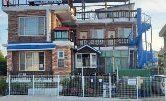 Taean Yeongmokhang Solbit Pension