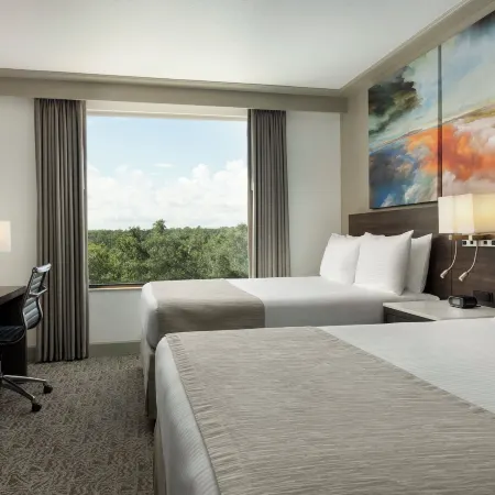 Buena Vista Suites Orlando Отели рядом с достопримечательностью «Аквапарк Тайфун-Лагун»