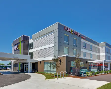 ホーム2 スイーツ バイ ヒルトン ウィリストン バーリントン イTト ウィリストンのホテル