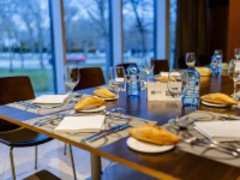 Hotel Jardines de Uleta Suites Hotels in Vitoria