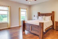 14 Mi to Ark Encounter: Rural Corinth Escape! - Boutique
