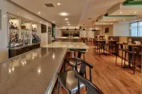 Holiday Inn ROSWELL by IHG - bar