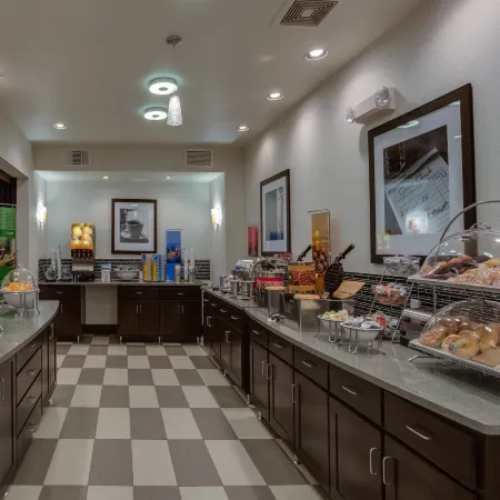 Hampton Inn & Suites Elyria