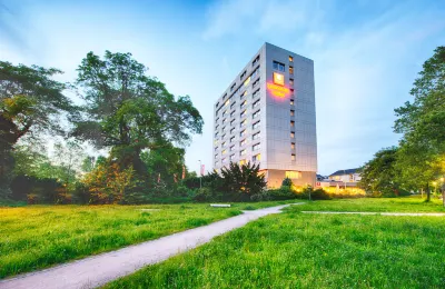 Leonardo Hotel Karlsruhe Hotel dekat Hochschule für Musik Karlsruhe
