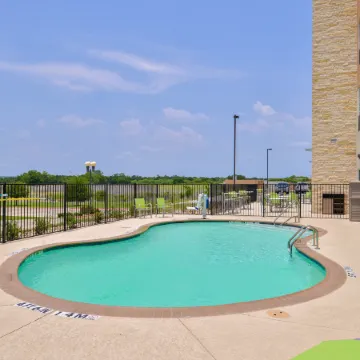 Holiday Inn Express EARLY by IHG