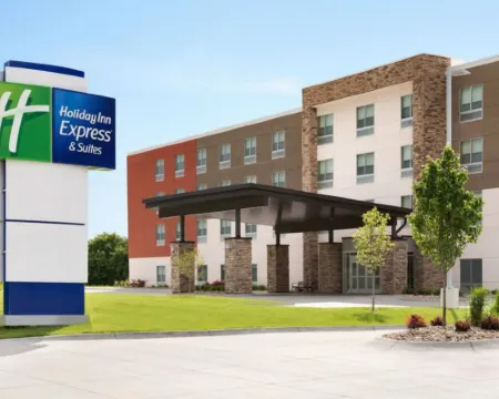 Holiday Inn Express & Suites LINDALE - TYLER by IHG リンデールのホテル