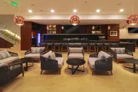 Holiday Inn & Suites PUERTO VALLARTA MARINA & GOLF by IHG - ที่มีบาร์