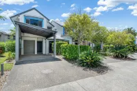 Ivory Palms Resort Hotels in Tewantin