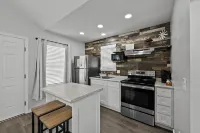 "Live Oak" Cottage Reidsville Georgia