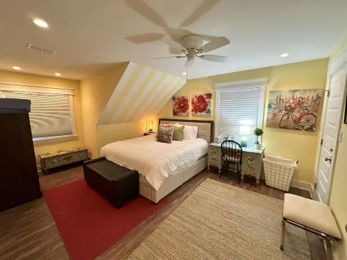 Canal Front Retreat w/ Boat Dock & Coastal Views Hotels in Laguna Vista