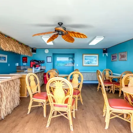 Destin Holiday Beach Resort