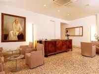 โรงแรมซานซูเลียน
