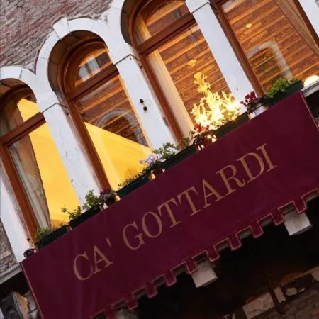 Ca' Gottardi Отели рядом с достопримечательностью «Сан-Поло»