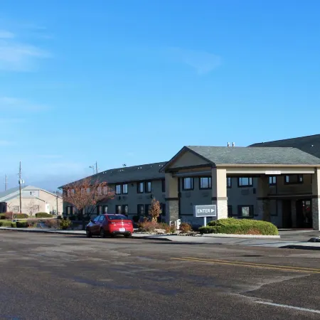 Red Lion Inn & Suites Ontario