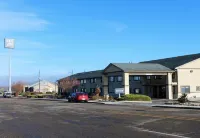 Red Lion Inn & Suites Ontario - breakfast