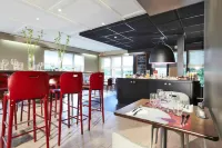 Hôtel Campanile Versailles Buc Hôtels à : Guyancourt