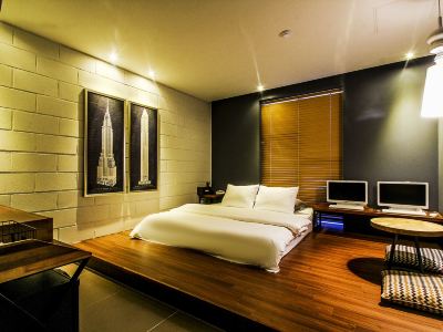 Brown Dot Hotel GimhaeEobang