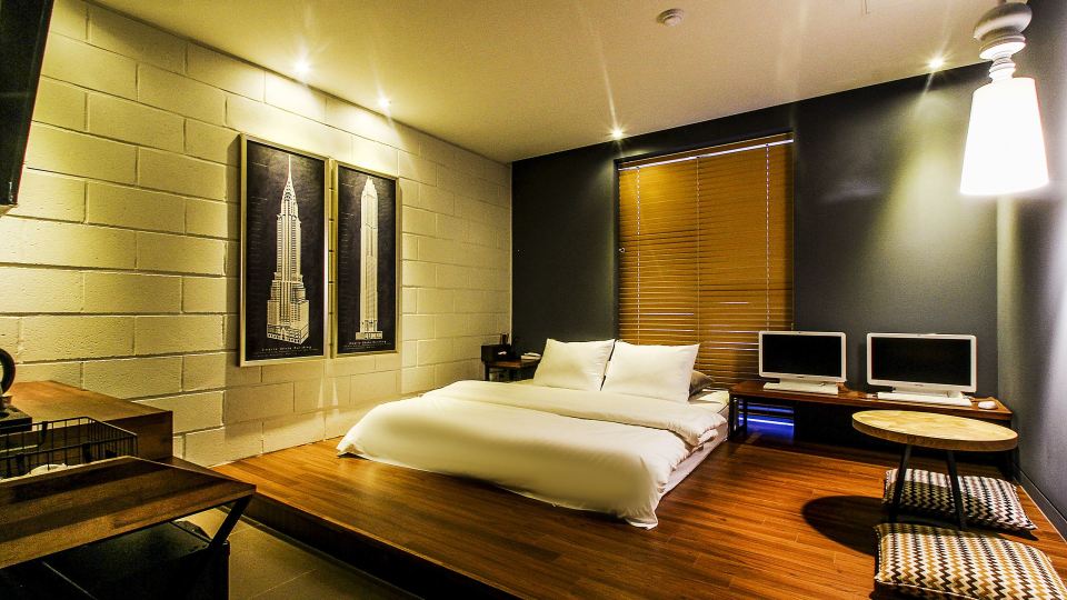 Brown Dot Hotel GimhaeEobang