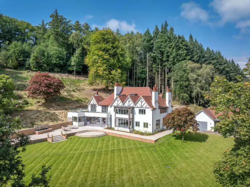 Kingsley House Hotels in Milland