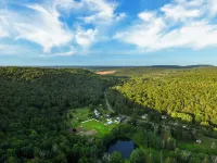 Saddleview Bed & Breakfast Hotels in Wayne County